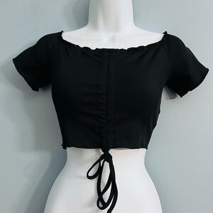 New ROMWE Short Sleeve Cropped Top Ruched Shirt Size small Bust 30” - 36”